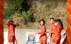 中国U16女足大胜乌兹别克斯坦，展现拼搏精神。